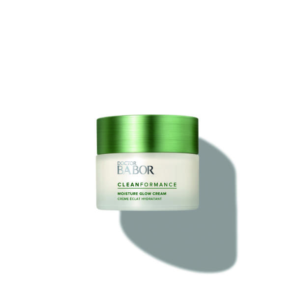 Cleanformance Mositure Glow Cream (1)